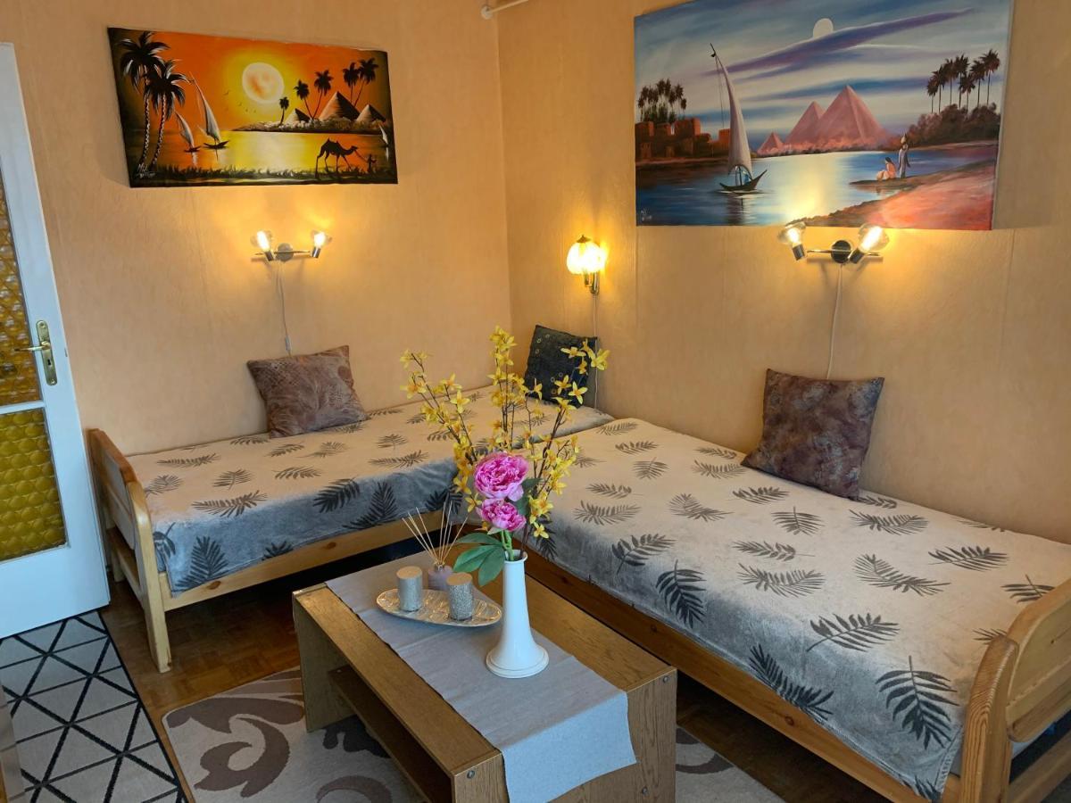 Apartment Simon Budapest Luaran gambar