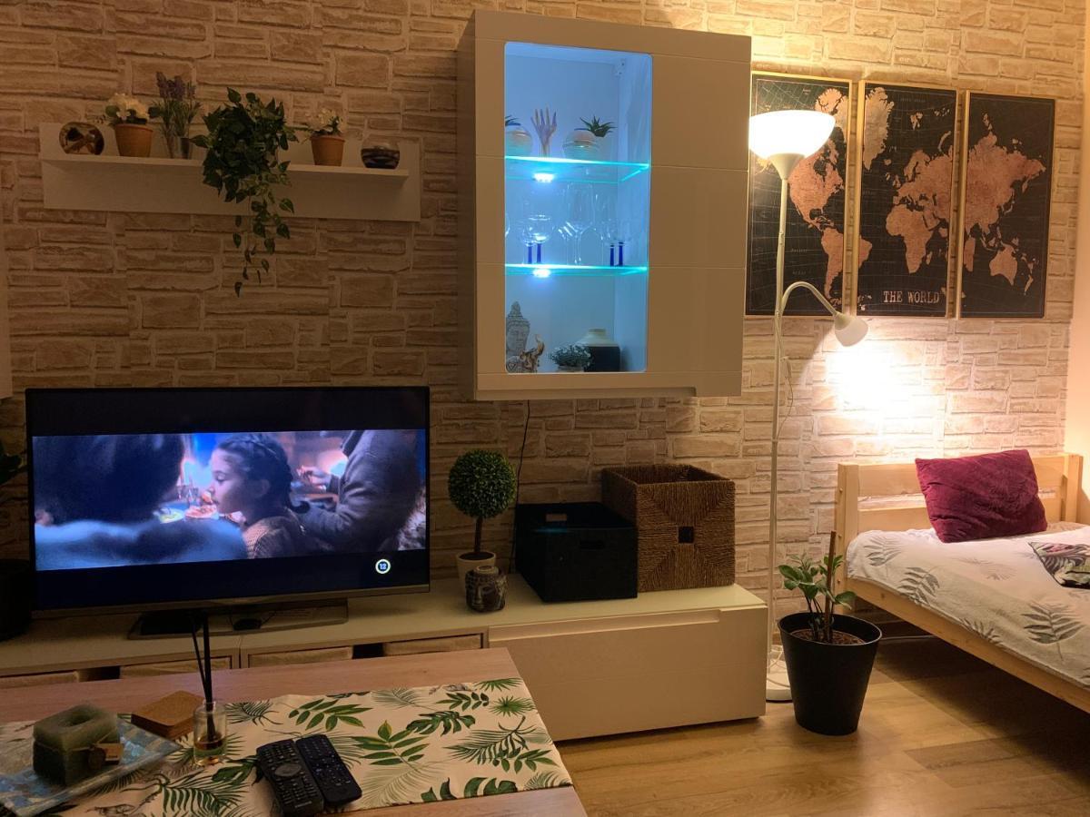 Apartment Simon Budapest Luaran gambar
